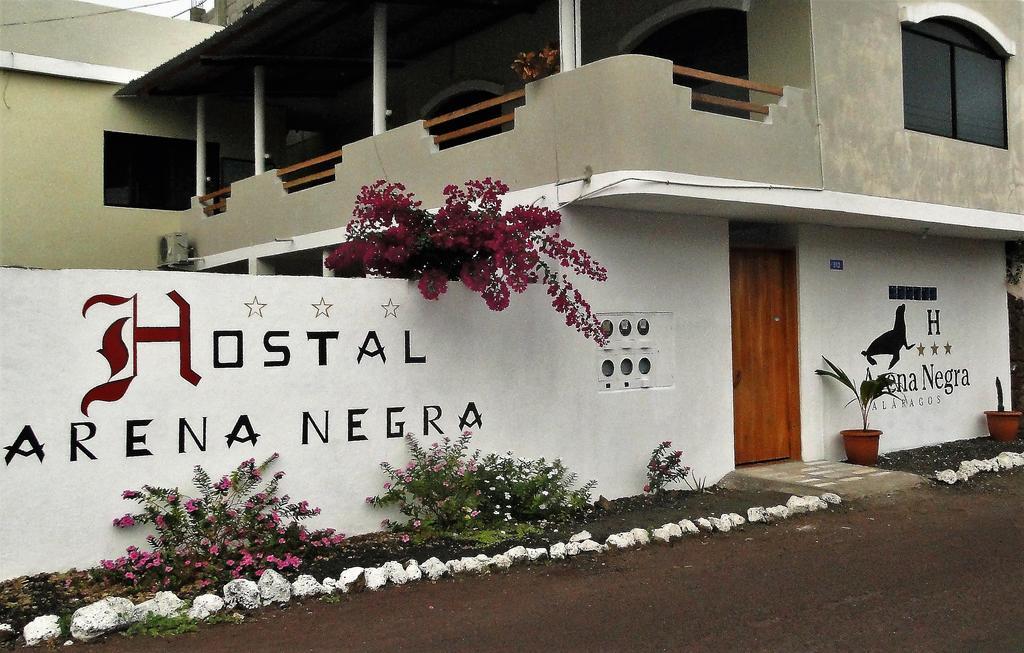 Hostal Arena Negra Puerto Ayora  Eksteriør bilde
