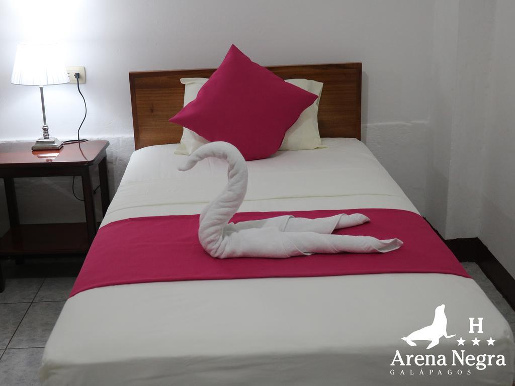 Hostal Arena Negra Puerto Ayora  Eksteriør bilde