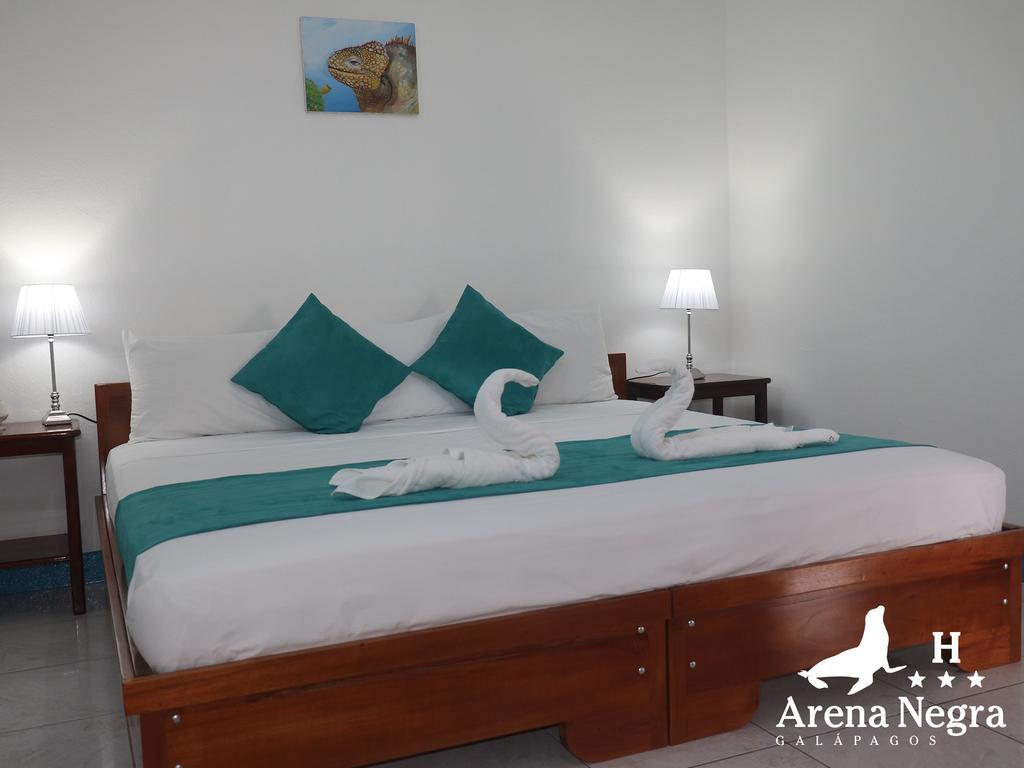 Hostal Arena Negra Puerto Ayora  Eksteriør bilde