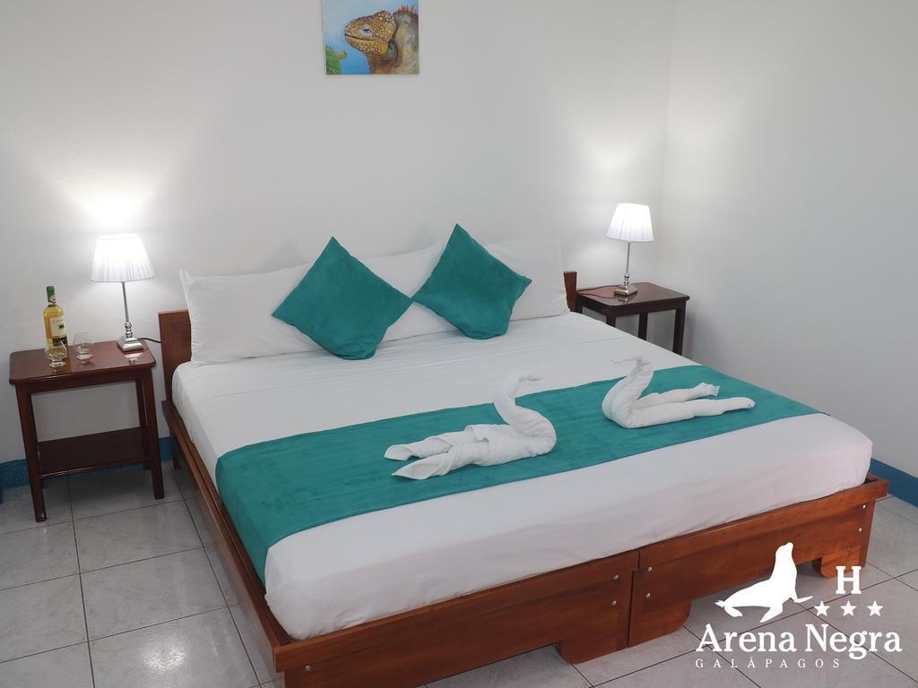 Hostal Arena Negra Puerto Ayora  Eksteriør bilde