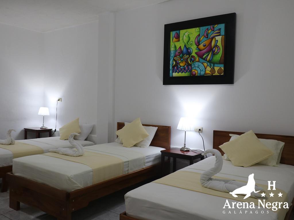 Hostal Arena Negra Puerto Ayora  Eksteriør bilde