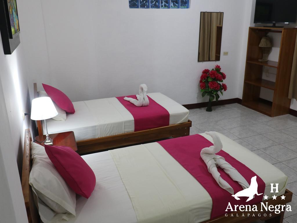 Hostal Arena Negra Puerto Ayora  Eksteriør bilde