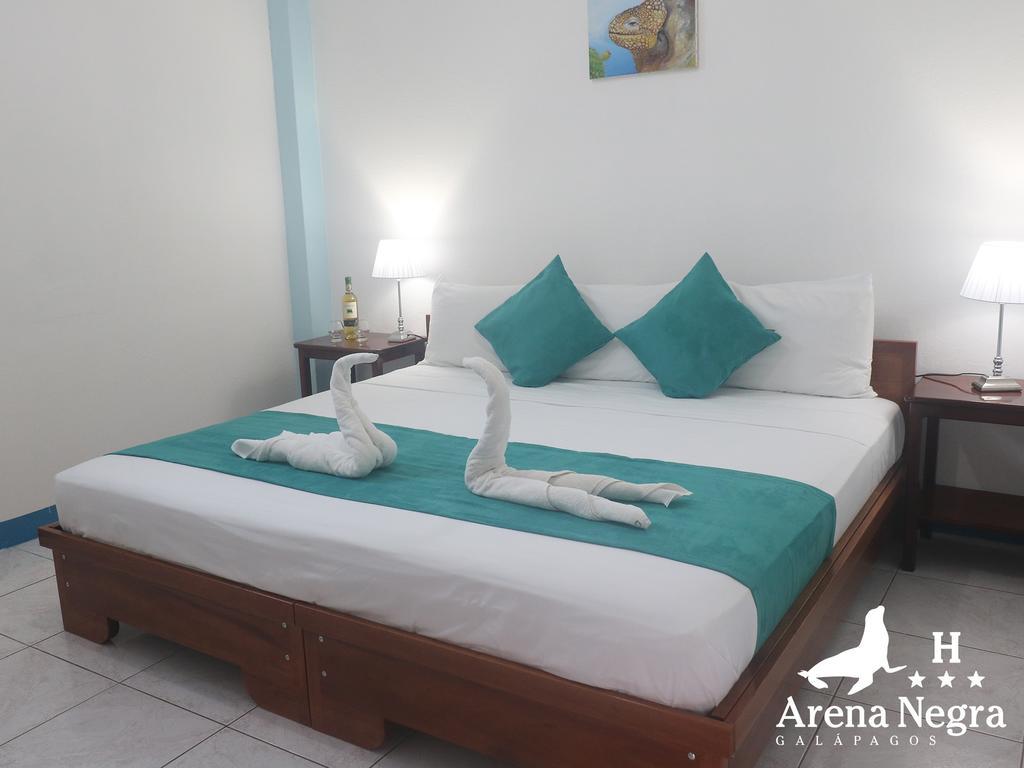 Hostal Arena Negra Puerto Ayora  Eksteriør bilde