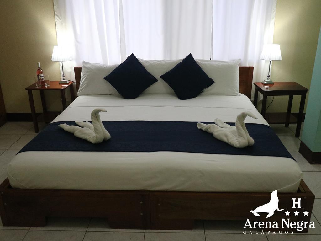 Hostal Arena Negra Puerto Ayora  Eksteriør bilde