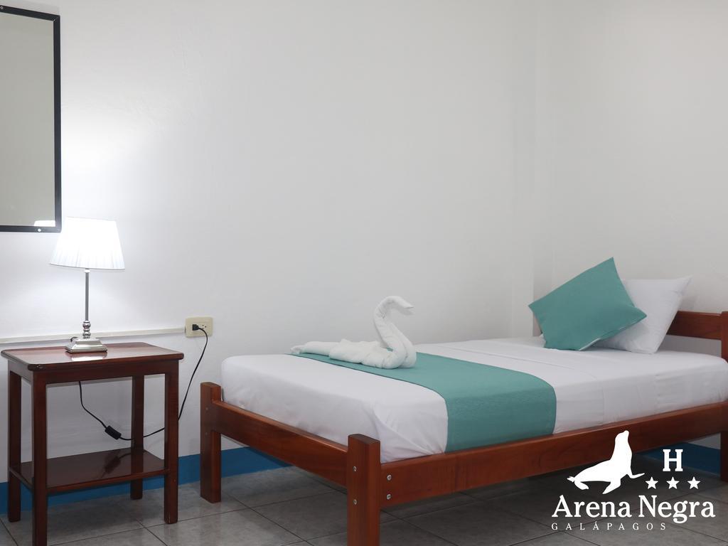 Hostal Arena Negra Puerto Ayora  Eksteriør bilde