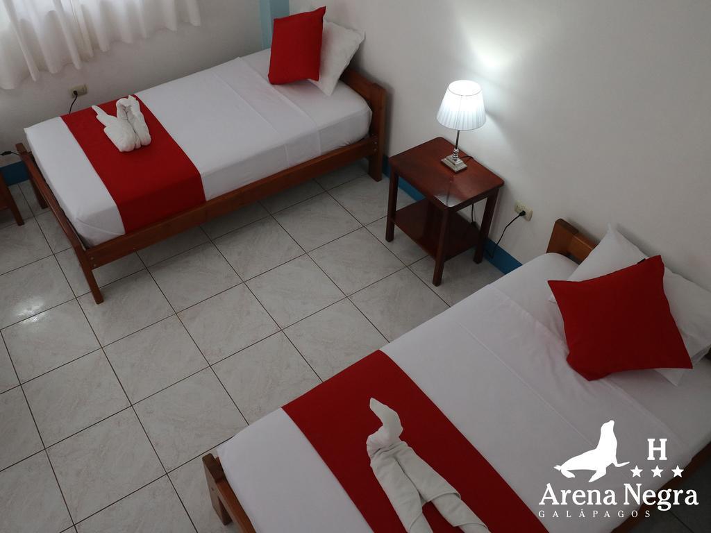 Hostal Arena Negra Puerto Ayora  Eksteriør bilde