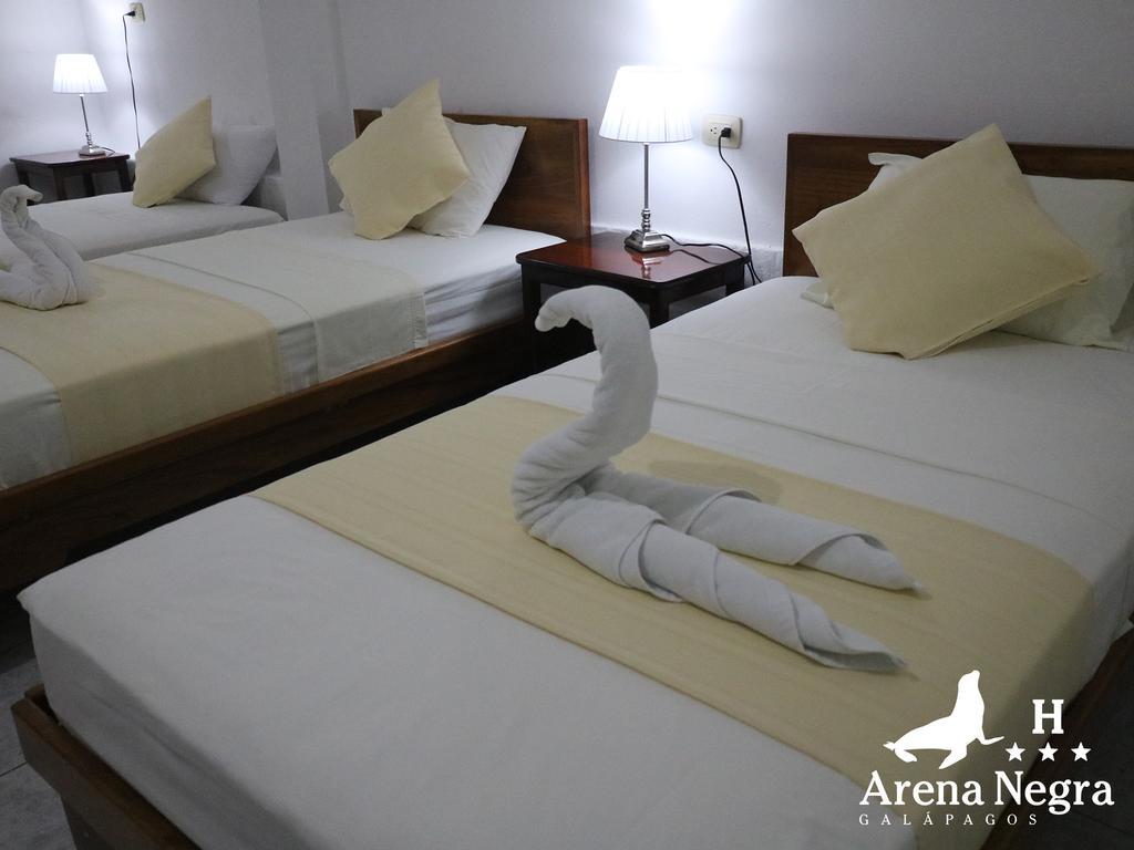 Hostal Arena Negra Puerto Ayora  Eksteriør bilde