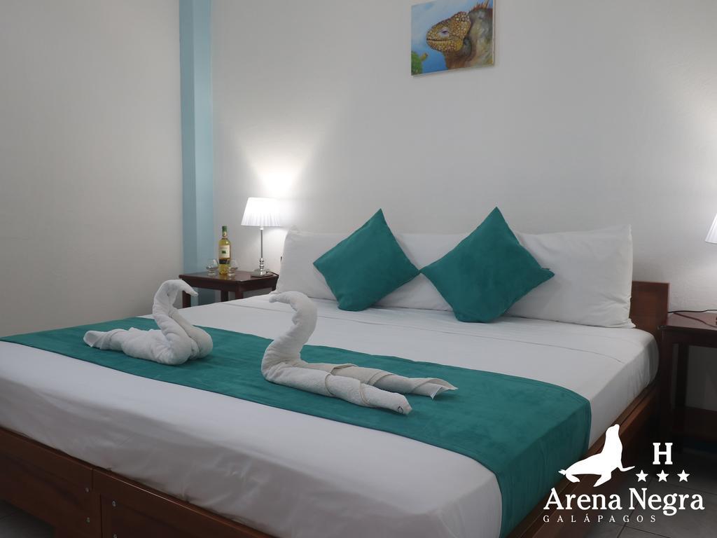 Hostal Arena Negra Puerto Ayora  Eksteriør bilde