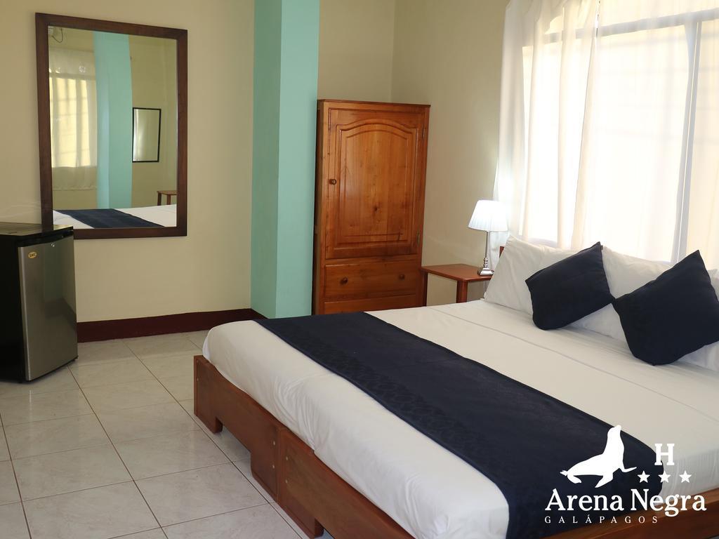 Hostal Arena Negra Puerto Ayora  Eksteriør bilde