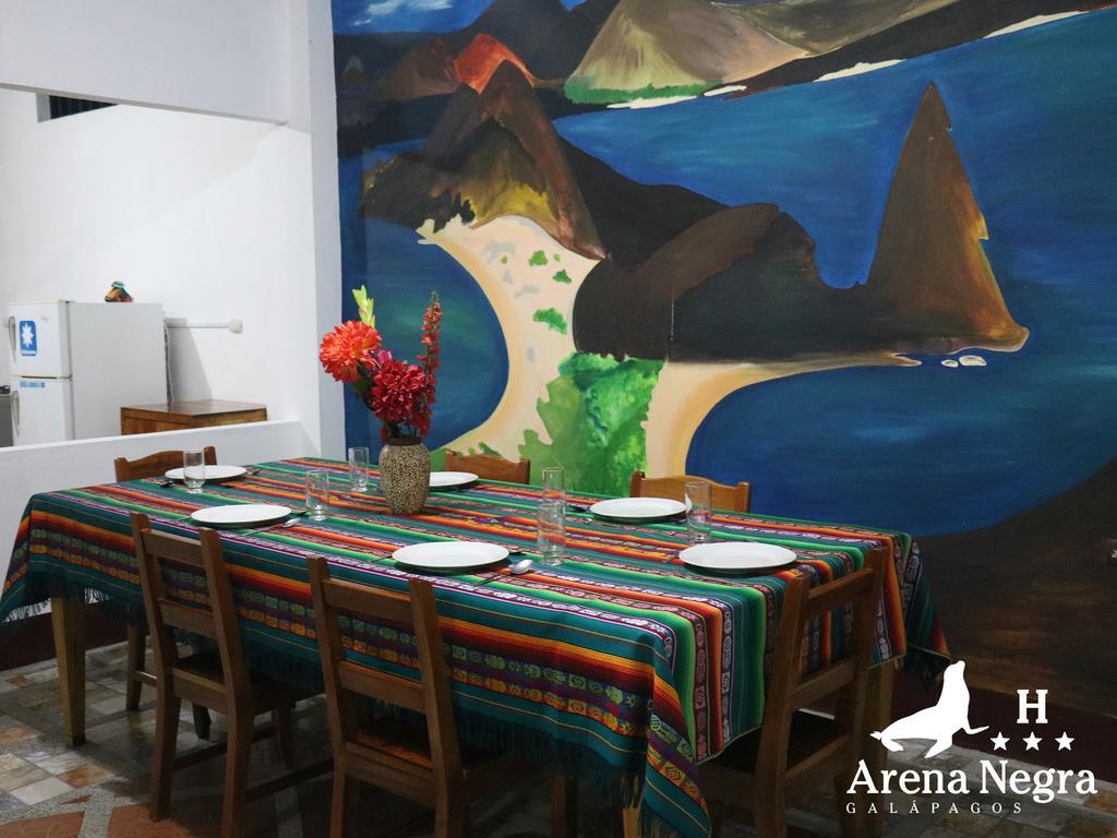 Hostal Arena Negra Puerto Ayora  Eksteriør bilde